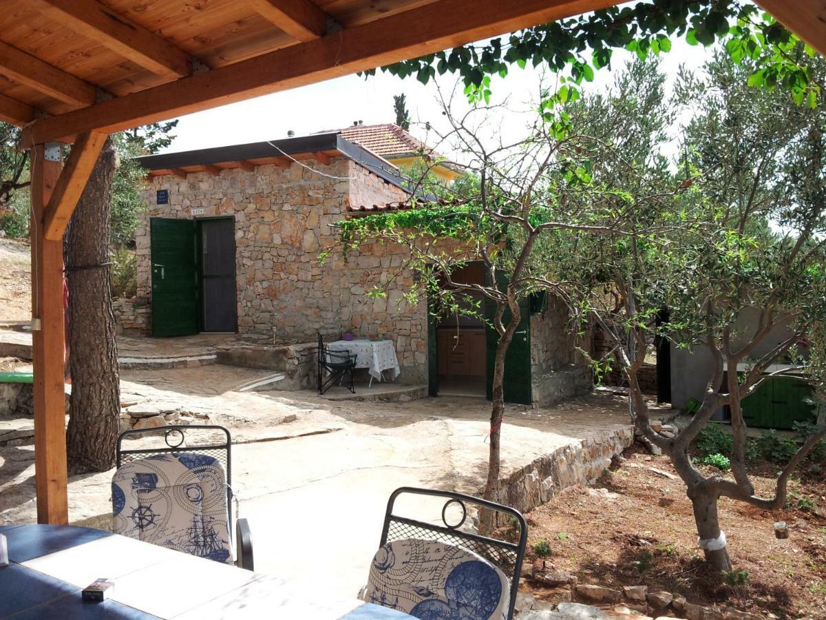 Robinson House Kata Villa Milna  Luaran gambar